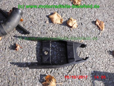 Yamaha_FZS600_Fazer_RJ02_rot_zerlegt_-_Ersatzteile_Teile_parts_spares_spare-parts_ricambi_repuestos_wie_FZ1_FZ6_FZR600R_YZF600R-133.jpg