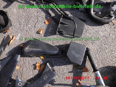 Yamaha_FZS600_Fazer_RJ02_rot_zerlegt_-_Ersatzteile_Teile_parts_spares_spare-parts_ricambi_repuestos_wie_FZ1_FZ6_FZR600R_YZF600R-136.jpg