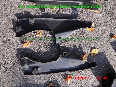 Yamaha_FZS600_Fazer_RJ02_rot_zerlegt_-_Ersatzteile_Teile_parts_spares_spare-parts_ricambi_repuestos_wie_FZ1_FZ6_FZR600R_YZF600R-145.jpg
