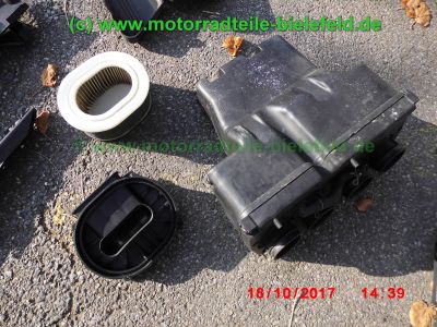 Yamaha_FZS600_Fazer_RJ02_rot_zerlegt_-_Ersatzteile_Teile_parts_spares_spare-parts_ricambi_repuestos_wie_FZ1_FZ6_FZR600R_YZF600R-175.jpg