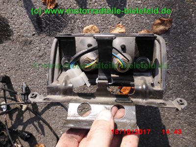 Yamaha_FZS600_Fazer_RJ02_rot_zerlegt_-_Ersatzteile_Teile_parts_spares_spare-parts_ricambi_repuestos_wie_FZ1_FZ6_FZR600R_YZF600R-209.jpg