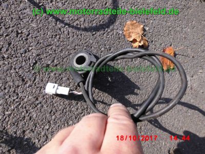 Yamaha_FZS600_Fazer_RJ02_rot_zerlegt_-_Ersatzteile_Teile_parts_spares_spare-parts_ricambi_repuestos_wie_FZ1_FZ6_FZR600R_YZF600R-214.jpg