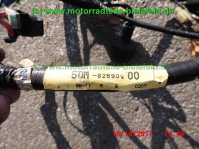 Yamaha_FZS600_Fazer_RJ02_rot_zerlegt_-_Ersatzteile_Teile_parts_spares_spare-parts_ricambi_repuestos_wie_FZ1_FZ6_FZR600R_YZF600R-235.jpg