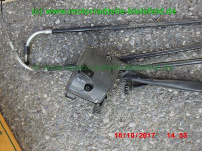 Yamaha_FZS600_Fazer_RJ02_rot_zerlegt_-_Ersatzteile_Teile_parts_spares_spare-parts_ricambi_repuestos_wie_FZ1_FZ6_FZR600R_YZF600R-293.jpg