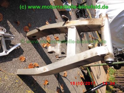Yamaha_FZS600_Fazer_RJ02_rot_zerlegt_-_Ersatzteile_Teile_parts_spares_spare-parts_ricambi_repuestos_wie_FZ1_FZ6_FZR600R_YZF600R-31.jpg