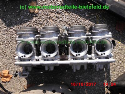 Yamaha_FZS600_Fazer_RJ02_rot_zerlegt_-_Ersatzteile_Teile_parts_spares_spare-parts_ricambi_repuestos_wie_FZ1_FZ6_FZR600R_YZF600R-35.jpg
