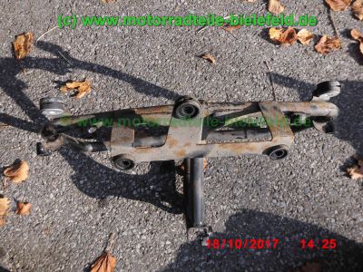 Yamaha_FZS600_Fazer_RJ02_rot_zerlegt_-_Ersatzteile_Teile_parts_spares_spare-parts_ricambi_repuestos_wie_FZ1_FZ6_FZR600R_YZF600R-41.jpg