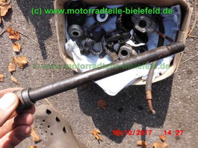 Yamaha_FZS600_Fazer_RJ02_rot_zerlegt_-_Ersatzteile_Teile_parts_spares_spare-parts_ricambi_repuestos_wie_FZ1_FZ6_FZR600R_YZF600R-62.jpg
