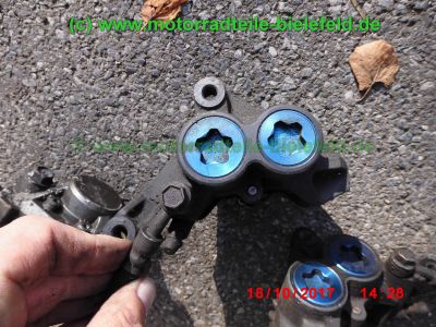 Yamaha_FZS600_Fazer_RJ02_rot_zerlegt_-_Ersatzteile_Teile_parts_spares_spare-parts_ricambi_repuestos_wie_FZ1_FZ6_FZR600R_YZF600R-71.jpg