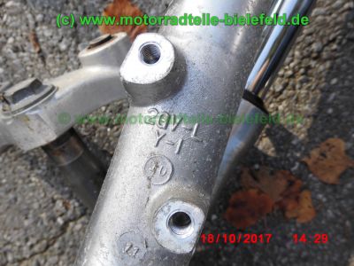 Yamaha_FZS600_Fazer_RJ02_rot_zerlegt_-_Ersatzteile_Teile_parts_spares_spare-parts_ricambi_repuestos_wie_FZ1_FZ6_FZR600R_YZF600R-82.jpg