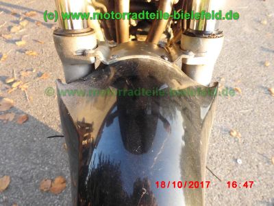 Suzuki_GSF600S_Bandit_GN77B_schwarz_GIVI-Koffertraeger_Gepaecksystem_-_Ersatzteile_Teile_parts_spares_spare-parts_ricambi_repuestos_wie_WVA8_GSX_600_750_F_GN72B_GR78A_GSF_1200_WVA9_GV75A-27.jpg