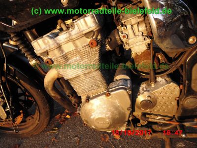 Suzuki_GSF600S_Bandit_GN77B_schwarz_GIVI-Koffertraeger_Gepaecksystem_-_Ersatzteile_Teile_parts_spares_spare-parts_ricambi_repuestos_wie_WVA8_GSX_600_750_F_GN72B_GR78A_GSF_1200_WVA9_GV75A-35.jpg