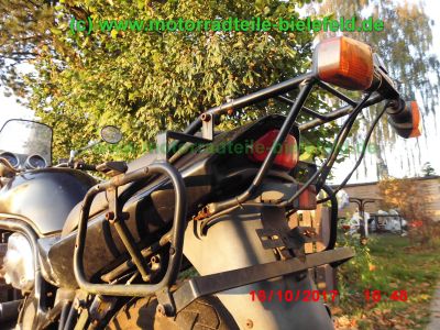 Suzuki_GSF600S_Bandit_GN77B_schwarz_GIVI-Koffertraeger_Gepaecksystem_-_Ersatzteile_Teile_parts_spares_spare-parts_ricambi_repuestos_wie_WVA8_GSX_600_750_F_GN72B_GR78A_GSF_1200_WVA9_GV75A-45.jpg