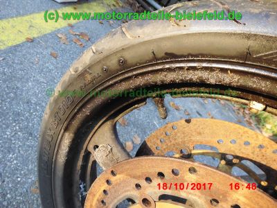 Suzuki_GSF600S_Bandit_GN77B_schwarz_GIVI-Koffertraeger_Gepaecksystem_-_Ersatzteile_Teile_parts_spares_spare-parts_ricambi_repuestos_wie_WVA8_GSX_600_750_F_GN72B_GR78A_GSF_1200_WVA9_GV75A-47.jpg