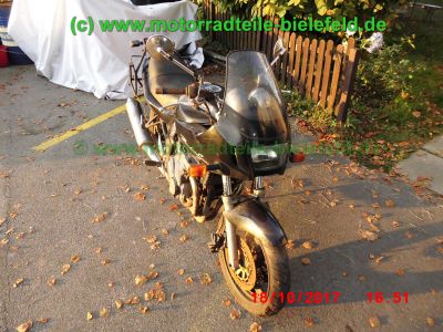 Suzuki_GSF600S_Bandit_GN77B_schwarz_GIVI-Koffertraeger_Gepaecksystem_-_Ersatzteile_Teile_parts_spares_spare-parts_ricambi_repuestos_wie_WVA8_GSX_600_750_F_GN72B_GR78A_GSF_1200_WVA9_GV75A-59.jpg