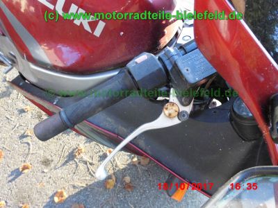 Suzuki_RF900R_GT73A_rot_55tkm_unfallfrei_Marving_Carboniox_4-1_Auspuff_Lucas_Sport-Fussrasten-47.jpg