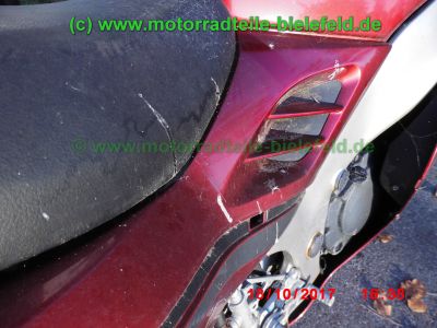 Suzuki_RF900R_GT73A_rot_55tkm_unfallfrei_Marving_Carboniox_4-1_Auspuff_Lucas_Sport-Fussrasten-66.jpg