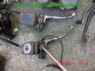 Yamaha_XS400_2A2_zerlegt_2x_SOHC_Motor_Koffertraeger_Gepaecktraeger_-_Teile_Ersatzteile_parts_spares_spare-parts_ricambi_repuestos_wie_3N7_4G5_XS_250_360_1U4_1U5-96.jpg