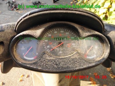 Yamaha_YP125_Majesty_rot_SE02_-_Ersatzteile_Teile_parts_spares_spare-parts_ricambi_repuestos_wie_Cygnus_Maxster_SE03_SE05_MBK_Skyliner_125_SE02_SE06_Flame_Thunder_-22.jpg