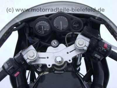 Yamaha_FZR_600_FZR600_3HE_GFK_Verkleidung_Rommerskirchen_Stahlflex_13_CIMG0553.jpg