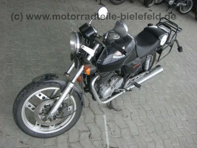Honda_XBR_500_XBR500_PC15_schwarz_Chromstar_H_B_Koffersystem_32kW_4.jpg