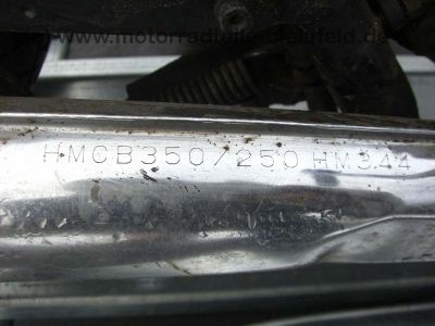 Honda_CB_250_350_450_CB250_CB350_CB450_K_250K_350K_450K_CB250K_lila_83.jpg