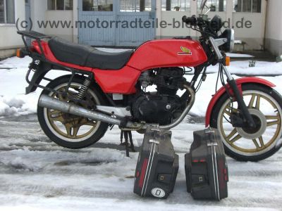 Honda_CB_400_250_CB400_CB250_N_T250N_250T_400N_400T_rot_Krauser_Koffersystem_28.jpg