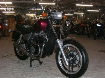 Honda_VT_500_VT500_C_VT500C_rot_Sissybar_Shadow_Custom_PC08_9.jpg