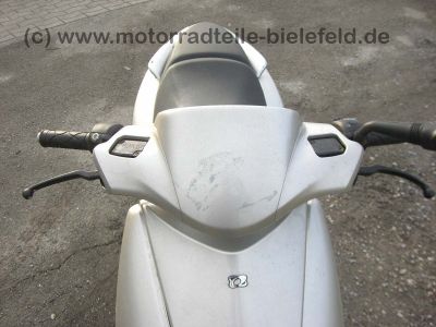 MBK_Thunder_Skyliner_Yamaha_Maxster_Majesty_YP_XQ_125_150_XQ125_XQ150_SE05__136.jpg