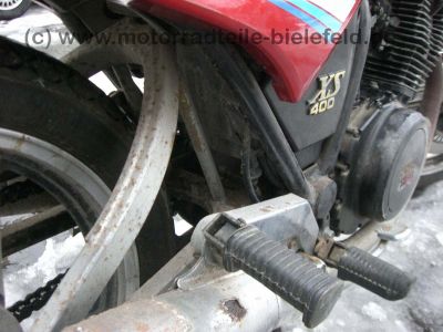 Yamaha_XS_400_XS400_DOHC_12E_rot_39.jpg