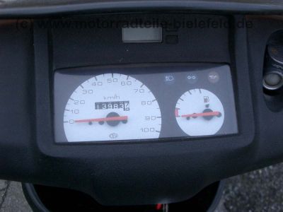 MBK_Evolis_Yamaha_ZEST_YE_50_80_YE50_YE80_Topcase_19.jpg