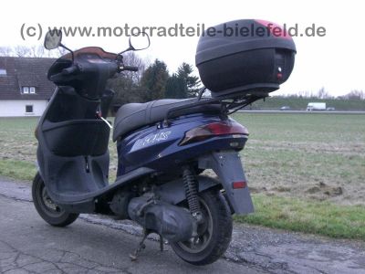 MBK_Evolis_Yamaha_ZEST_YE_50_80_YE50_YE80_Topcase_2.jpg