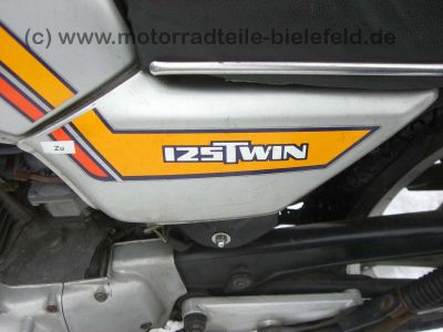 Honda_CB_125_CB125_T_T2_125T2_CB125T2_silber_Verkleidung_55.jpg