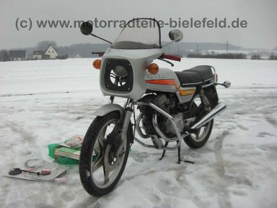 Honda_CB_125_CB125_T_T2_125T2_CB125T2_silber_Verkleidung_7.jpg
