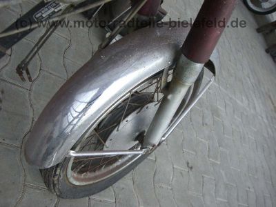 Honda_CB_125_250_CB250_K_K1_K4_rot_65.jpg