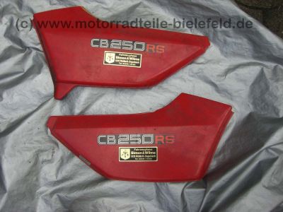 Honda_CB_250_CB250_RS_250RS_CB250RS_schwarzblau_Deluxe_MC02_vgl__CL_250S_MD04_31.jpg