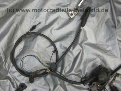 Honda_CB_250_CB250_RS_250RS_CB250RS_schwarzblau_Deluxe_MC02_vgl__CL_250S_MD04_55.jpg