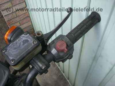 Honda_CB_250_CB250_RS_250RS_CB250RS_schwarzblau_Deluxe_MC02_vgl__CL_250S_MD04_77.jpg