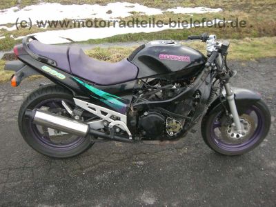 Suzuki_GSX_600_750_GSX600_GN72B_GSX750_GSX600_F_600F_GSX600F_LILA_17.jpg