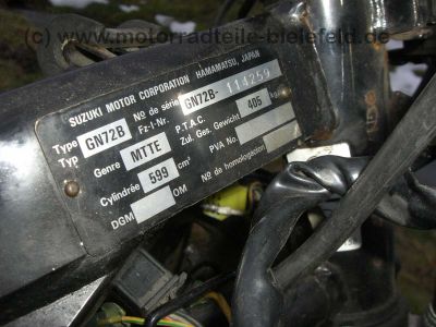 Suzuki_GSX_600_750_GSX600_GN_72_B_GSX750_GSX600_F_600F_GSX600F_nackt_20.jpg