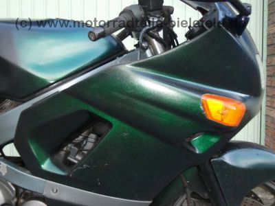 Kawasaki_ZZR_ZZ-R_ZX_600_ZZR600_ZZ-R600_ZX600_A_C_D_E_F_G_600D_600E_ZZR600D_23.jpg