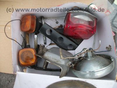 Honda_CB125T2_CB_125_CB125_T_T2_125T_125T2_blau_28.jpg