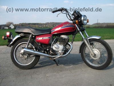 Honda_CM200T_rot_CM_200_185_250_CM200_CM185_CM250_C_T_200T_185T_250C_MC01_MC06_27.jpg