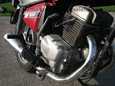 Honda_CM200T_rot_CM_200_185_250_CM200_CM185_CM250_C_T_200T_185T_250C_MC01_MC06_52.jpg