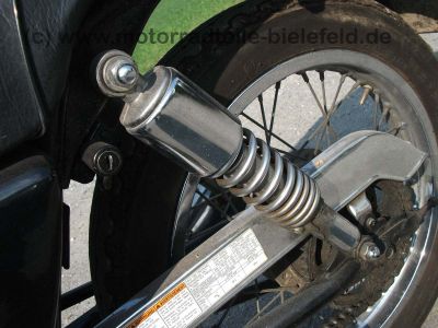 Suzuki_GN125_NF41A_NF41_A_GN_125_schwarz_weiss_15.jpg