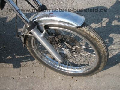 Suzuki_GN125_NF41A_NF41_A_GN_125_schwarz_weiss_35.jpg