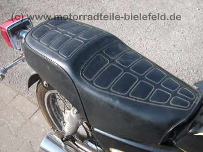 Suzuki_GN125_NF41A_NF41_A_GN_125_schwarz_weiss_41.jpg