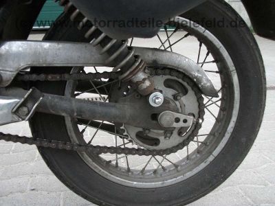 Suzuki_GN400_rot_GN_250_400_Koffersystem_Koffer_GIVI_56.jpg