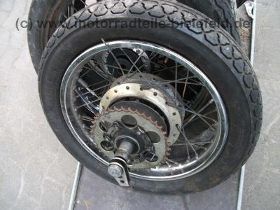 Suzuki_GN400_schwarz_GN_250_400_GN250_Extras__11.jpg