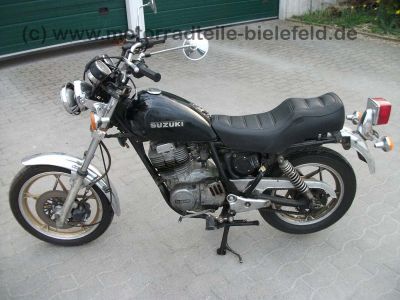 Suzuki_GN400_schwarz_GN_250_400_GN250_Extras__41.jpg